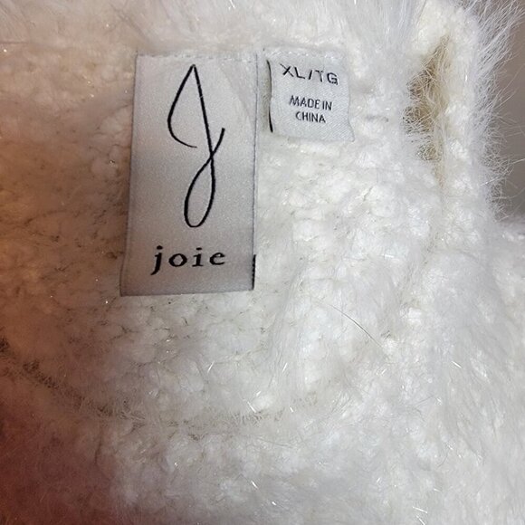 Super Soft and Sparkly Joie Crop Sweater - Size XL - Picture 6 of 9